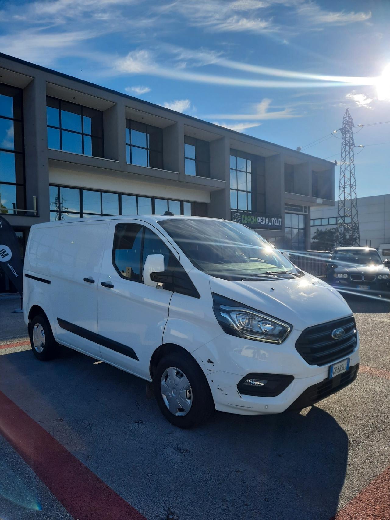 Ford Transit Custom 340 2.0 TDCi 130 PC PR.IVATO Titanium