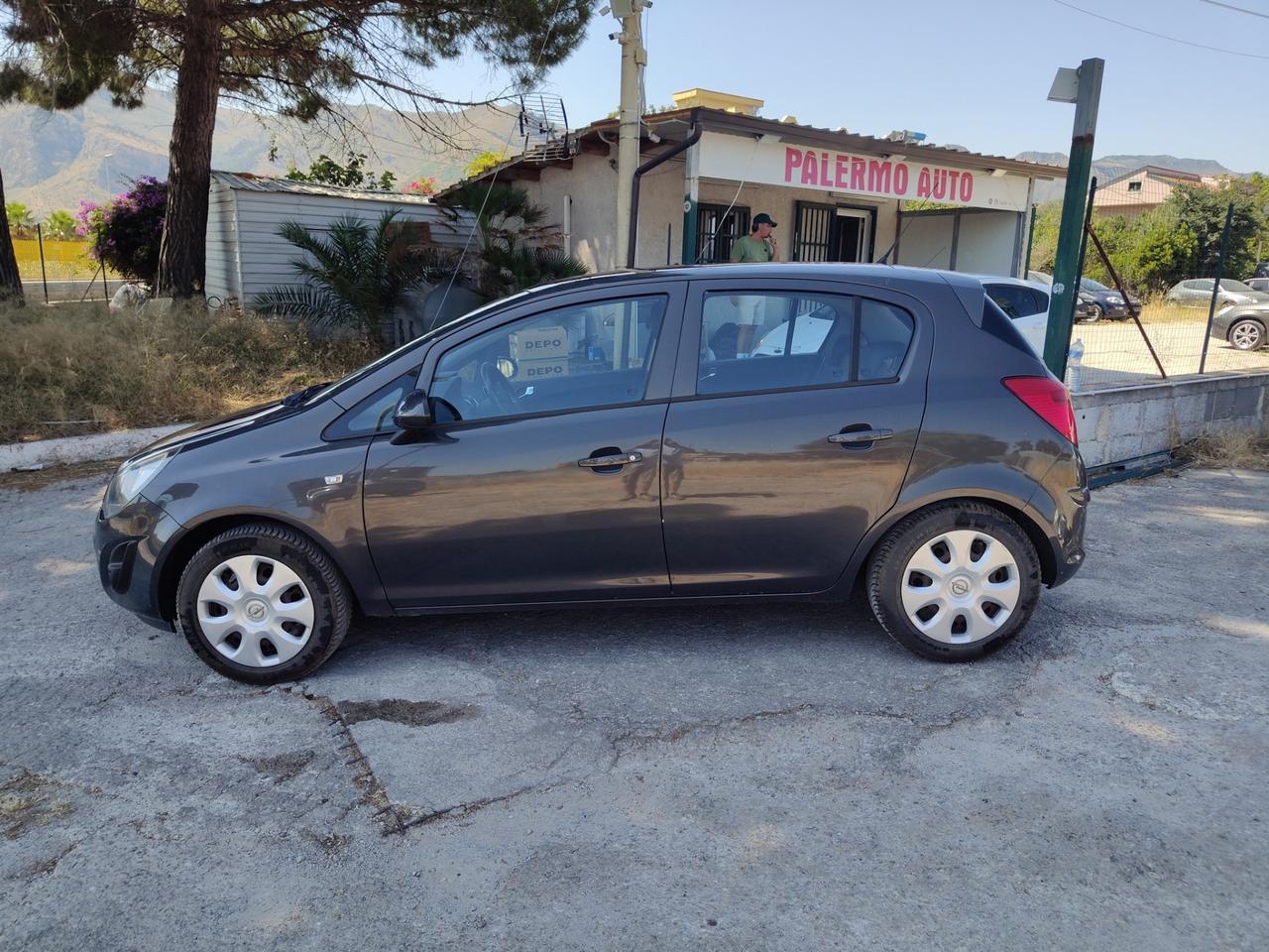 Opel Corsa 1.3 CDTI 75CV Edition 2014