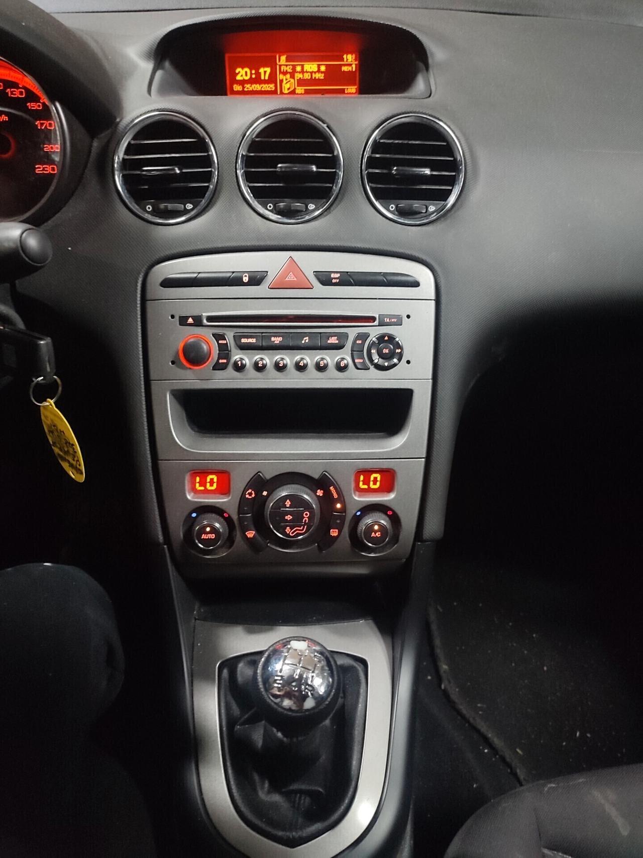 Peugeot 308 1.6 HDi 90CV SW Premium Mix