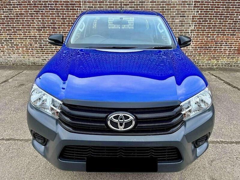 Toyota Hilux 2.4 D-4D 4WD 2 porte Chassis & Cab Comfort