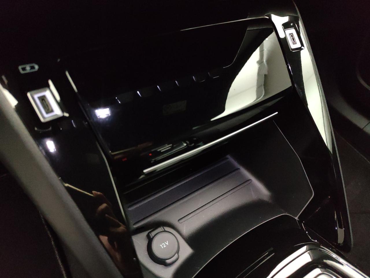 PEUGEOT 2008 II 2020 1.2 PURETECH 130CV ALLURE EAT8