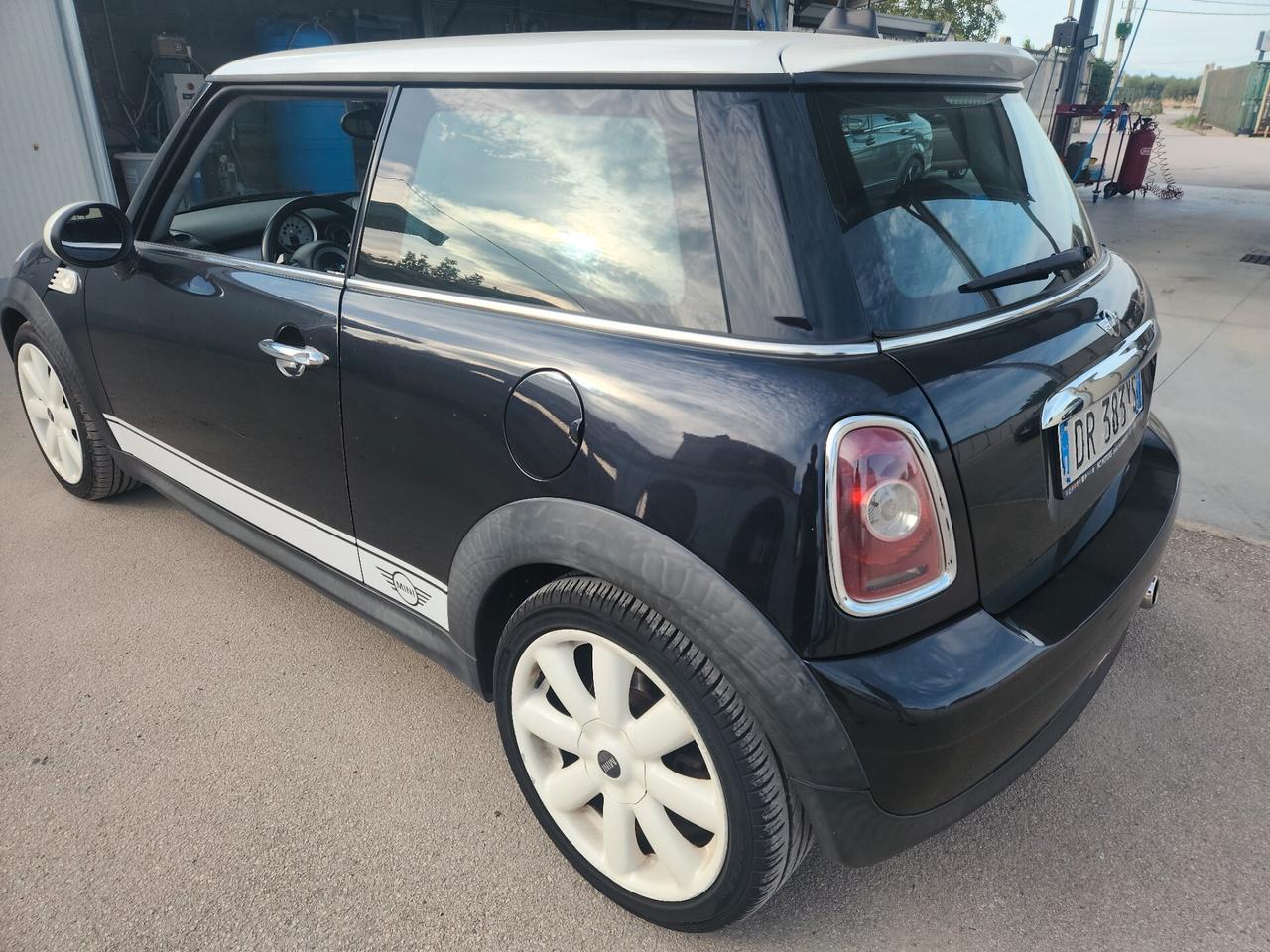 Mini 1.6 16V Cooper D