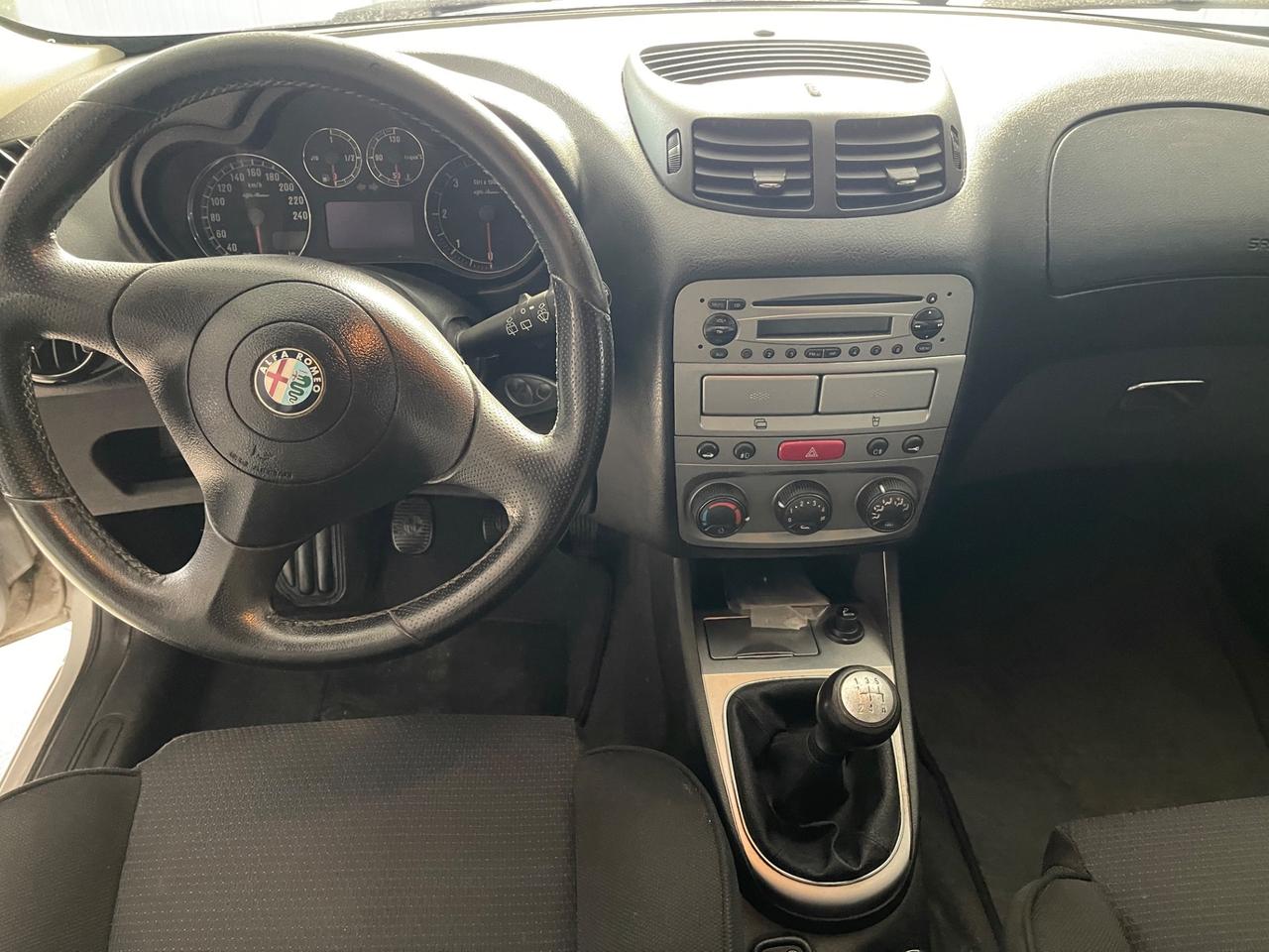 Alfa Romeo 147 1.9 JTD (120) 5 porte Murphy&Nye