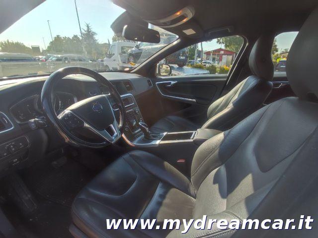 VOLVO V60 D6 AWD Geartronic Plug-In Hybrid
