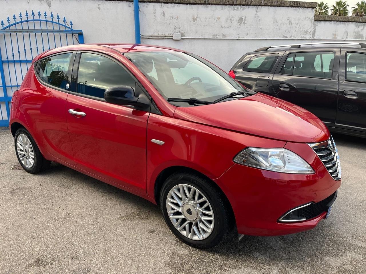 Lancia y-1.2 “ecochic” gpl -full-2013