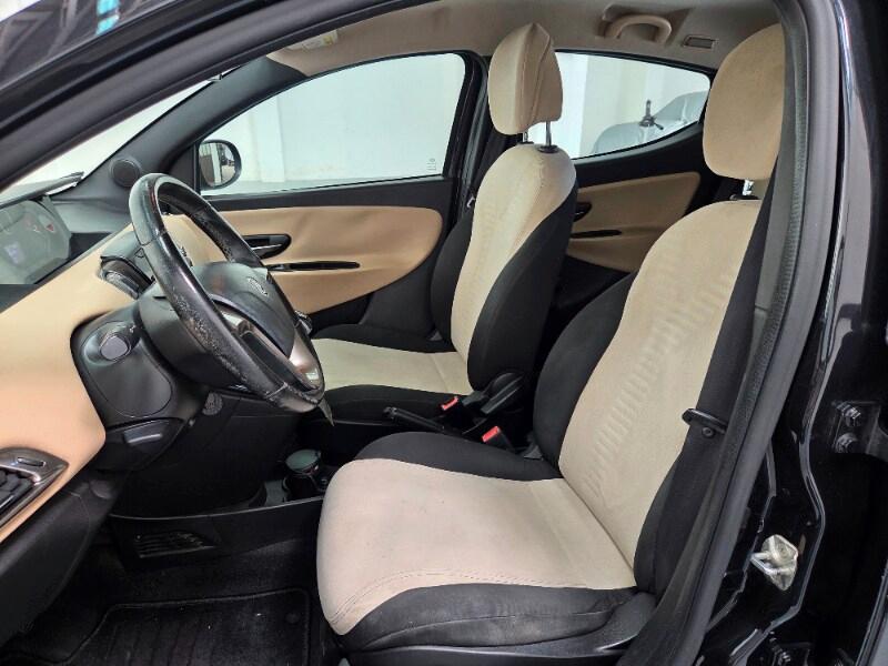 LANCIA Ypsilon 3ª serie Ypsilon 1.2 69 CV 5 po...