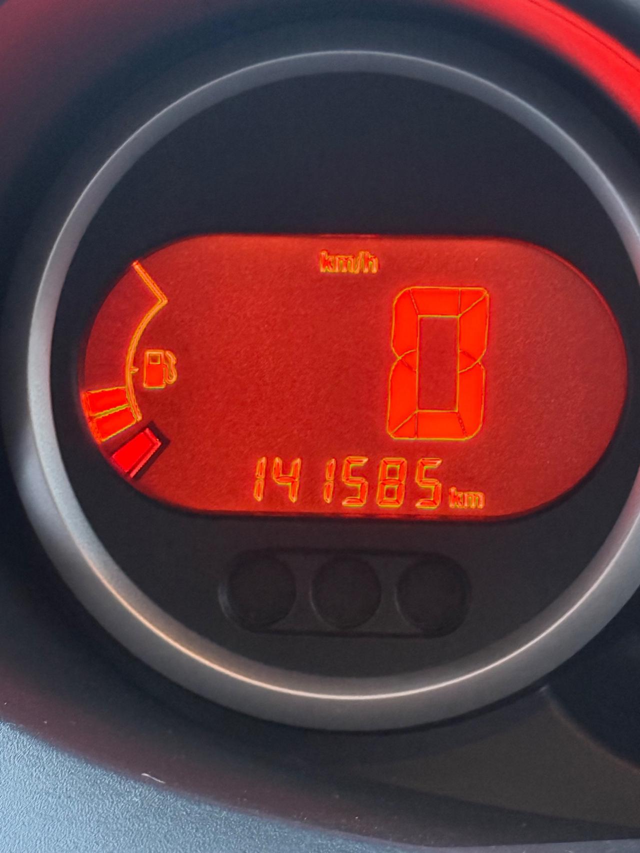 Renault Twingo 1.2 16V LEV Miss Sixty