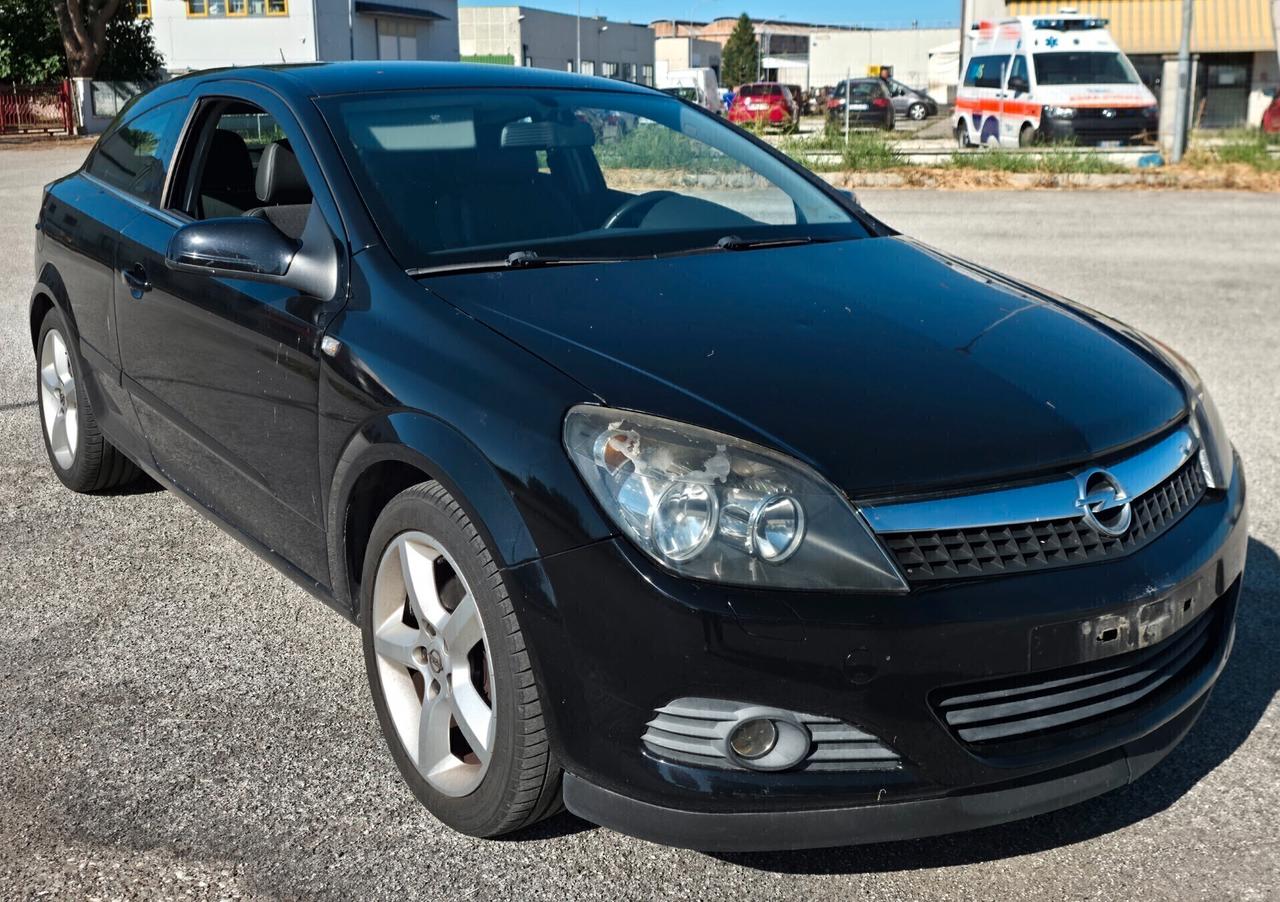 Opel Astra GTC 1.6 benzina PER EXPORT