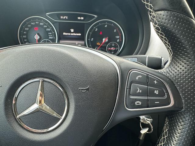 MERCEDES-BENZ B 180 d Automatic Premium