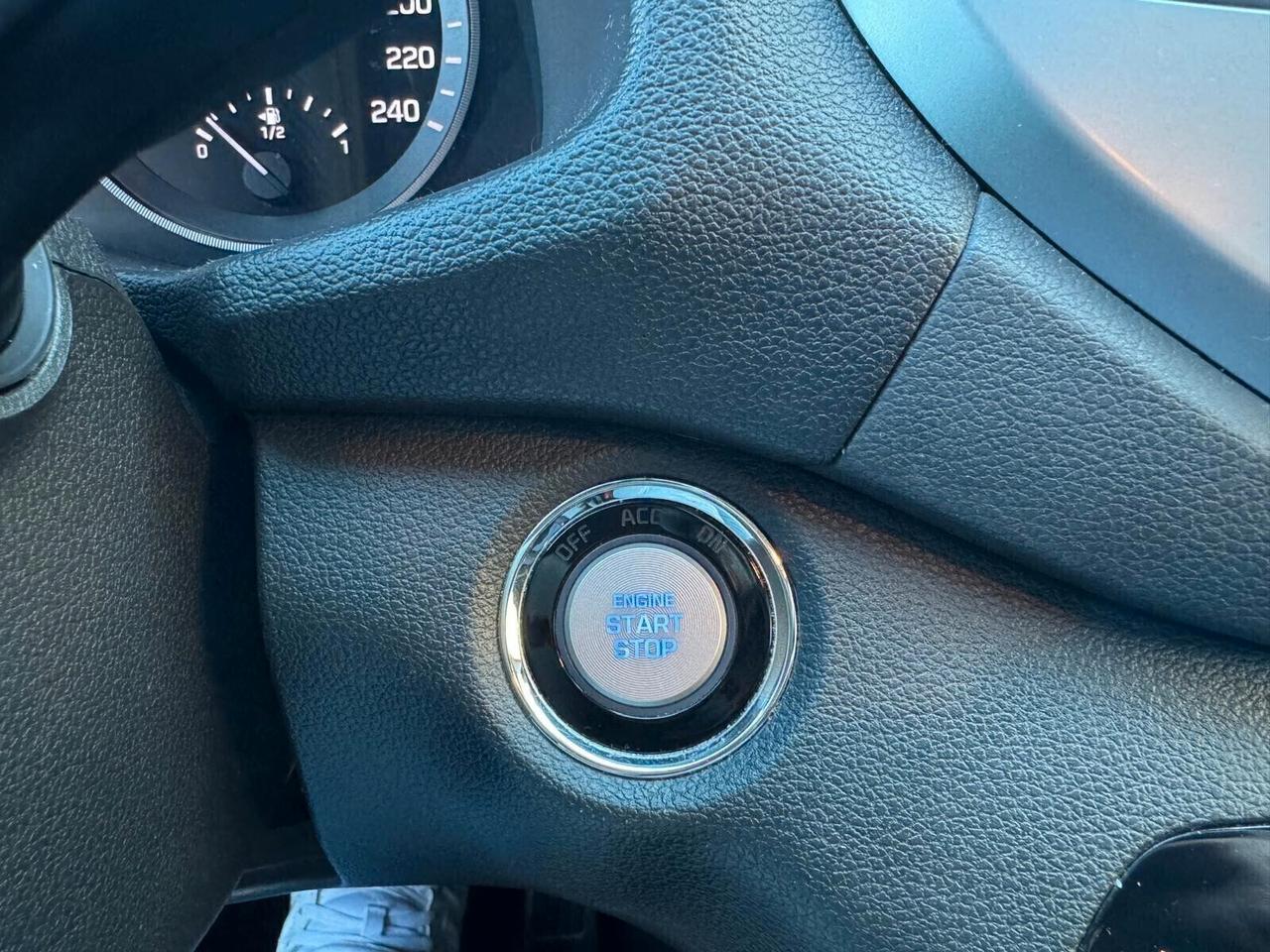 HYUNDAI TUCSON 1.7 CRDi XPOSSIBLE KM 76.000 UNIPROP.