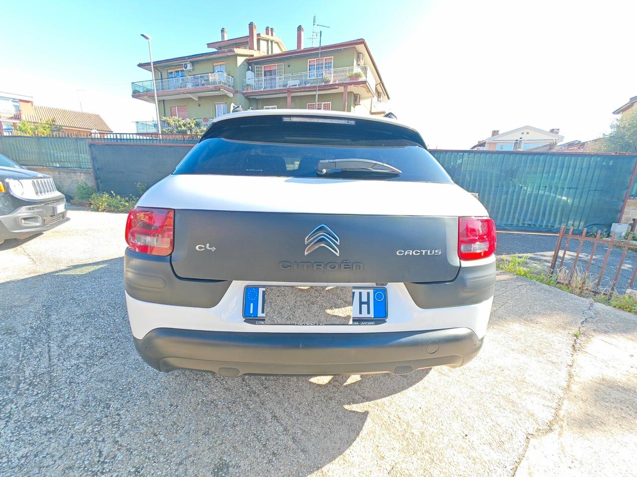 Citroen C4 Cactus PureTech 82 Shine