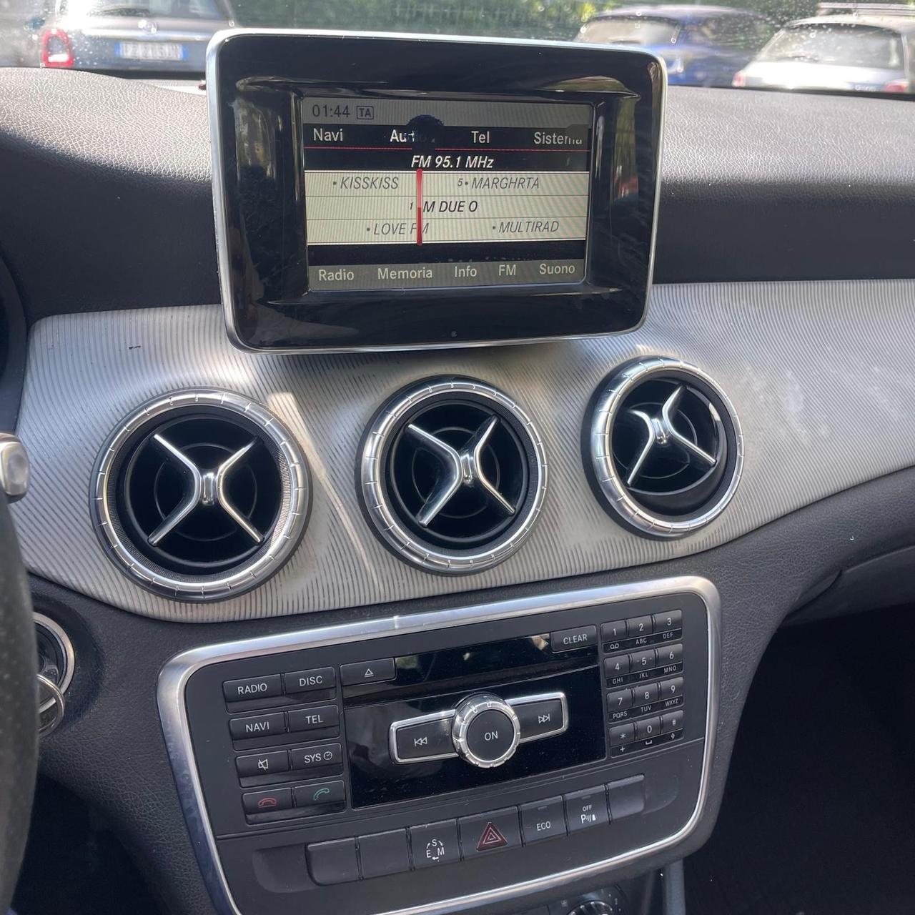Mercedes-benz CLA 200 CDI Automatic Premium