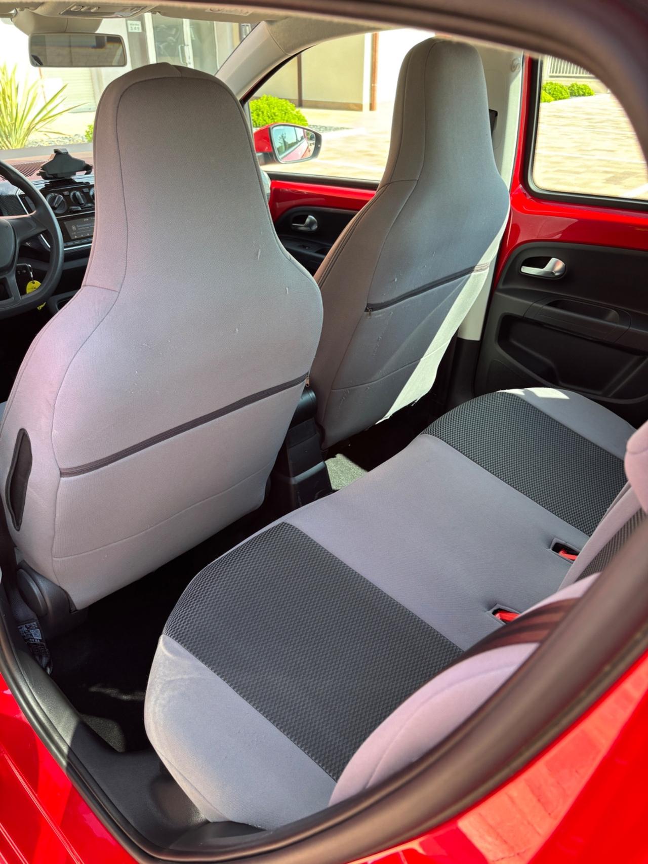 Volkswagen up! 1.0 75 CV 5p. high