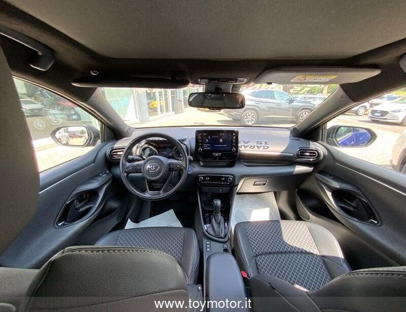 Toyota Yaris 4ª serie 1.5 Hybrid 5 porte Lounge