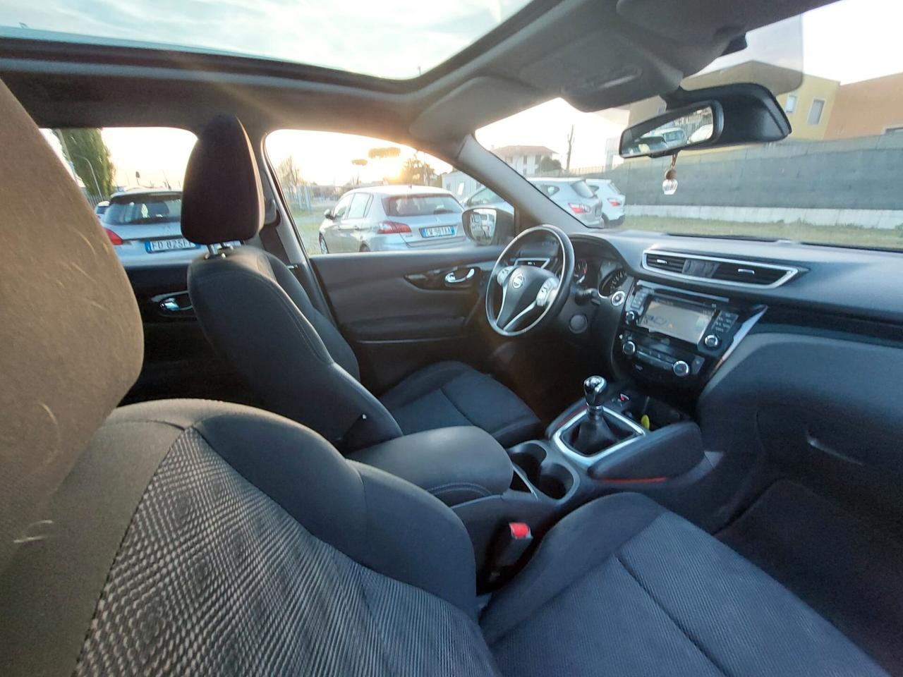 Nissan Qashqai 1.6 dCi 2WD Tekna