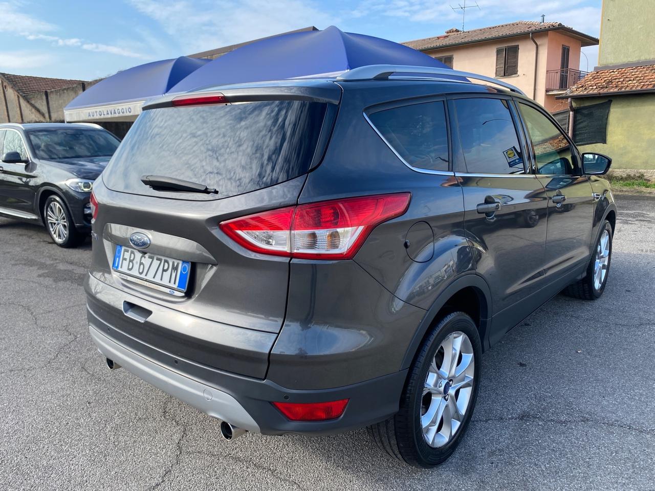 Ford Kuga 2.0 TDCI 120 CV S&S 2WD Titanium