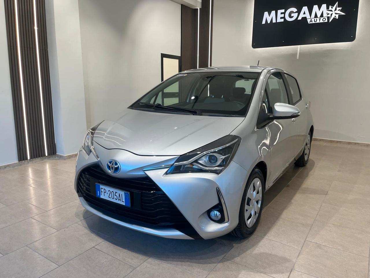 Toyota Yaris 1.5 Hybrid 5 porte Active