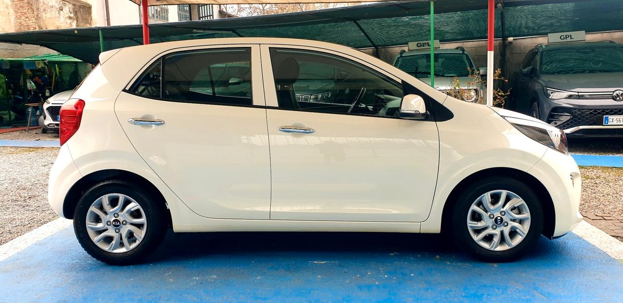 KIA PICANTO 1.0 BENZINA PARI NUOVO 14 MILA KM