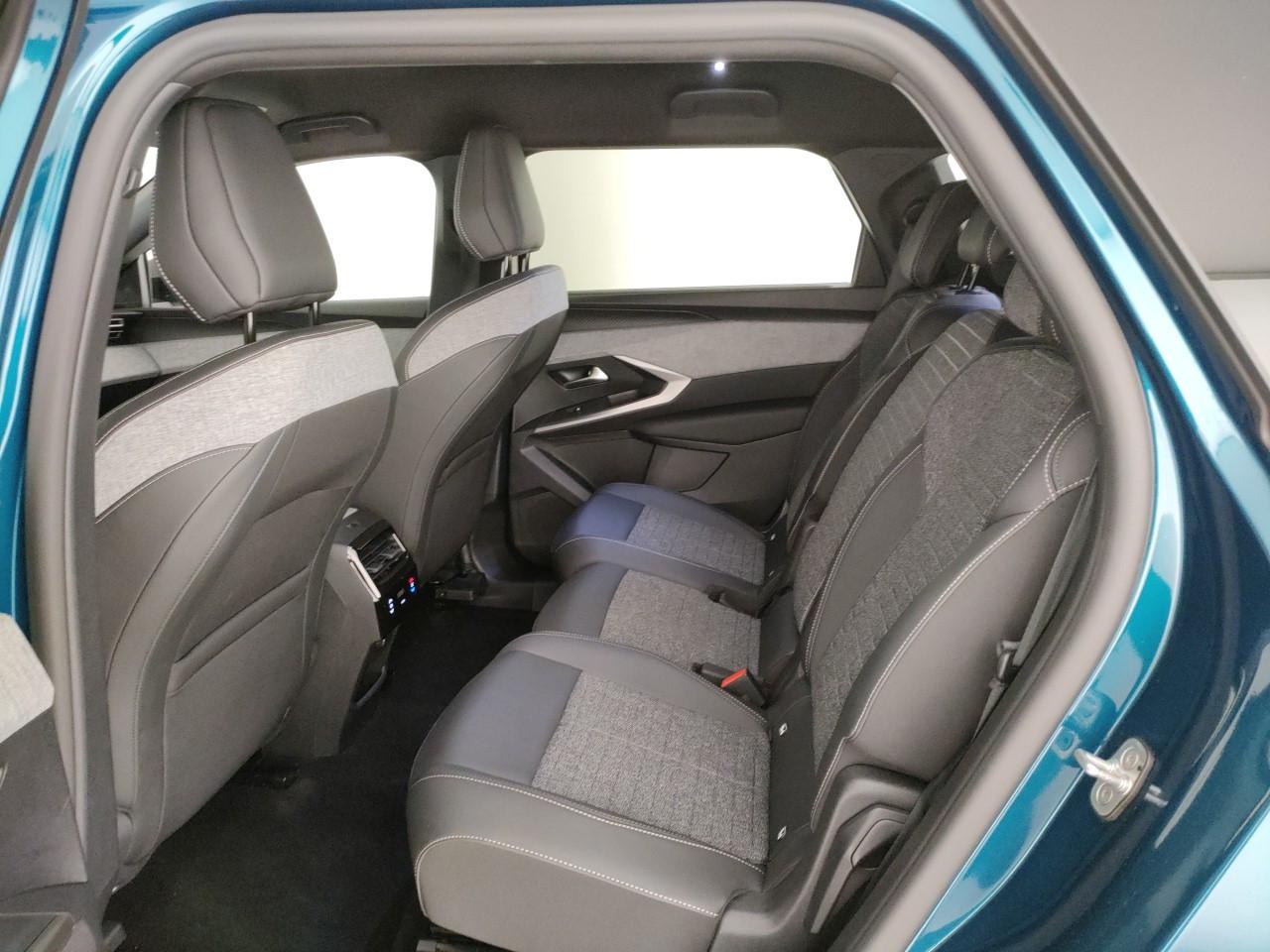 PEUGEOT 5008 1.2 hybrid Allure 145cv 7p.ti e-dcs6