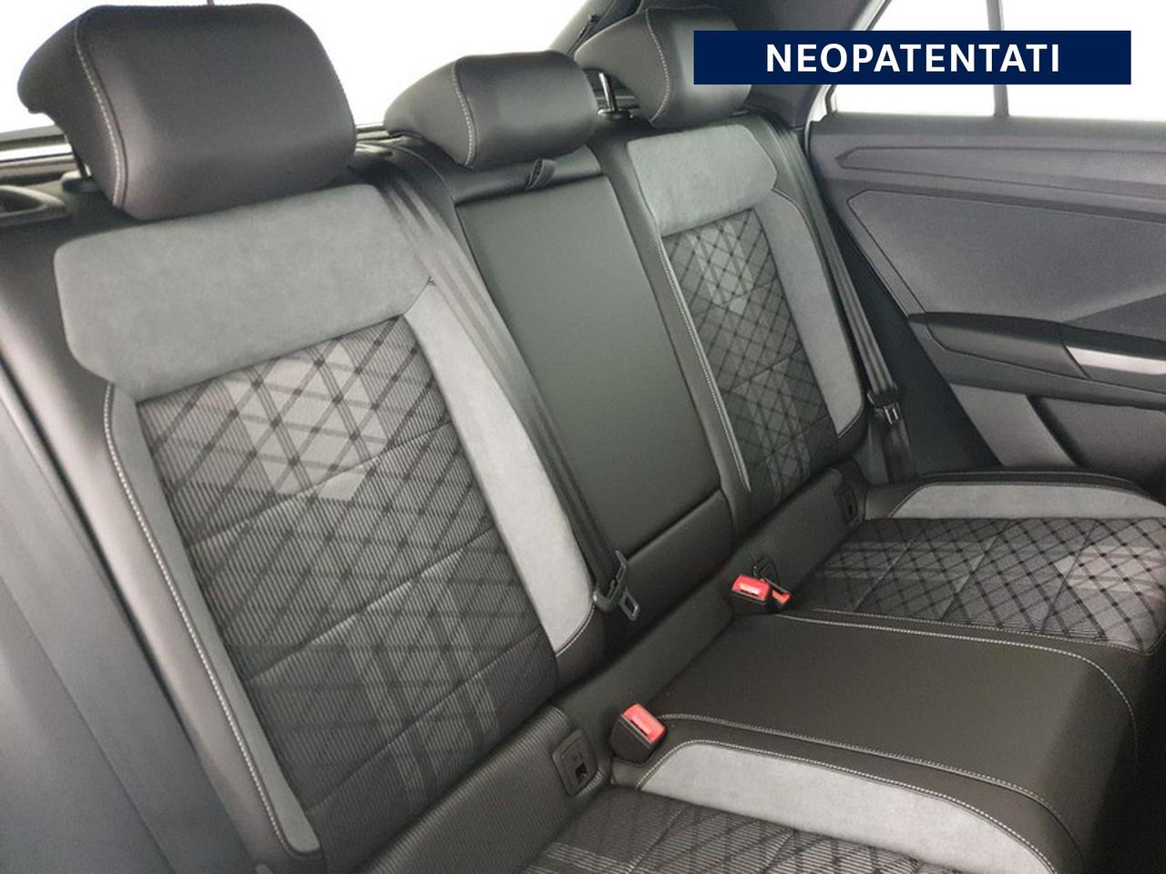 Volkswagen T-Roc 1.0 tsi r-line plus 115cv