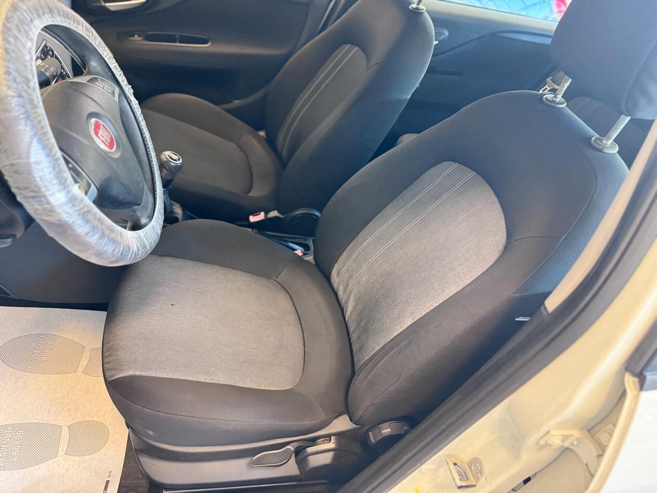 Fiat Punto 1.3 MJT II 75 CV 5 porte Street