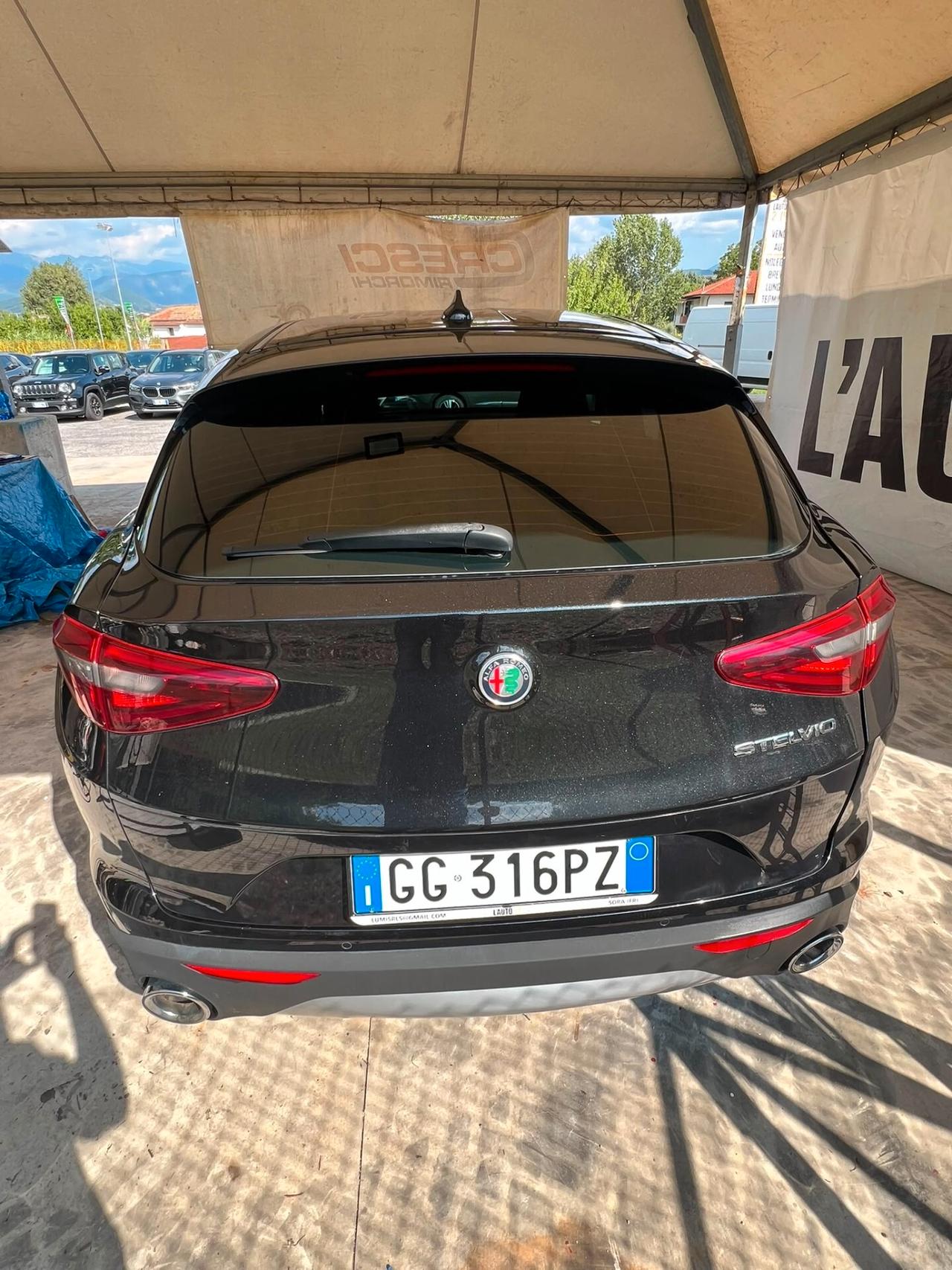 Alfa Romeo Stelvio 2.2 Turbodiesel 190 CV AT8 RWD Business