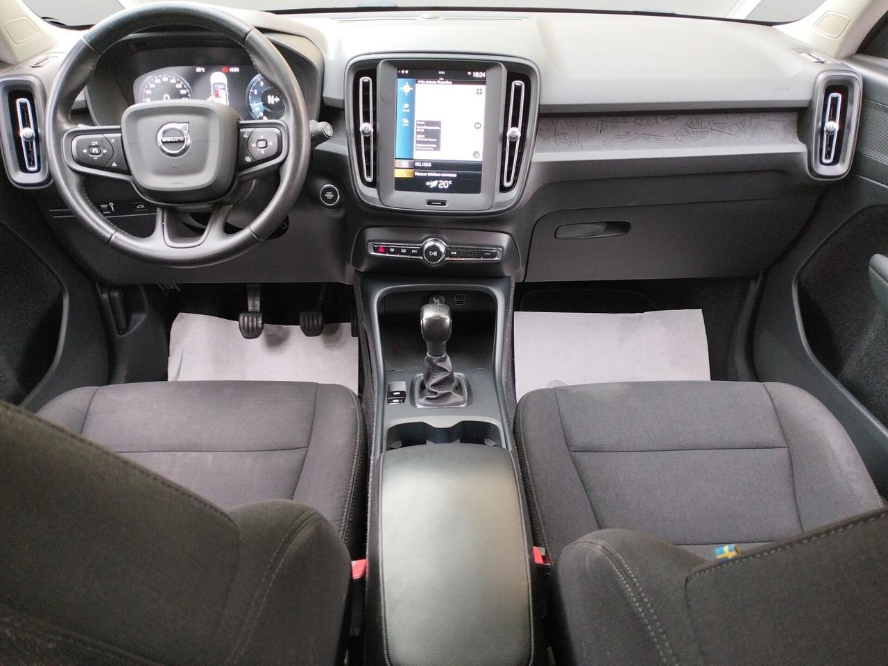 Volvo XC40 1.5 t2 Momentum my21 * IVA ESPOSTA *