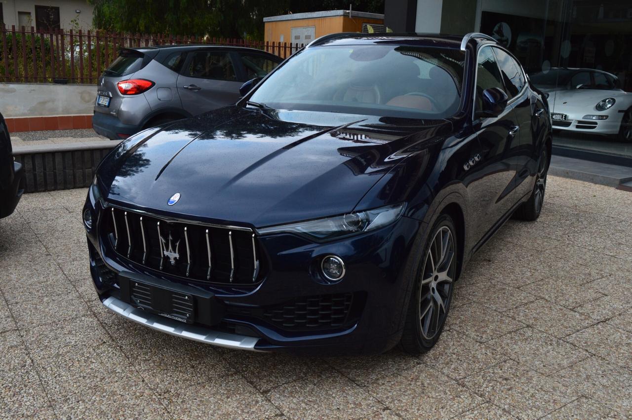 Maserati Levante V6 Diesel 275 CV AWD Granlusso