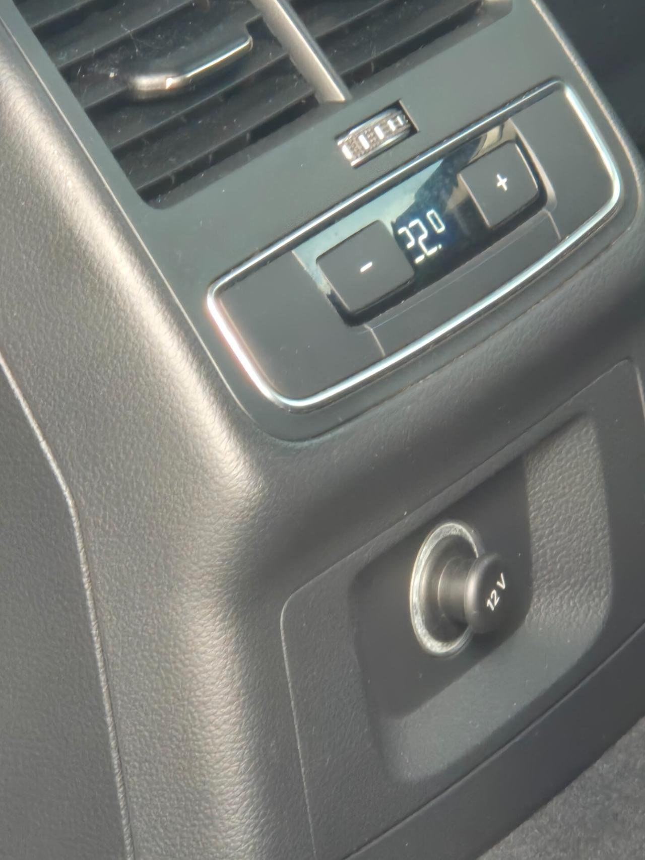 Audi A4 2.0 TDI 150 CV ultra S tronic Sport