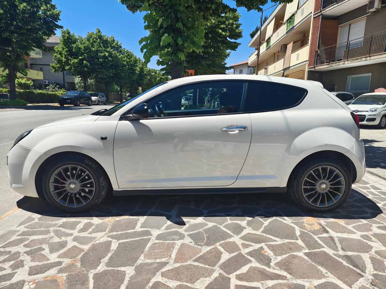 Alfa Romeo MiTo 1.3 JTDm 85 CV S&S Distinctive