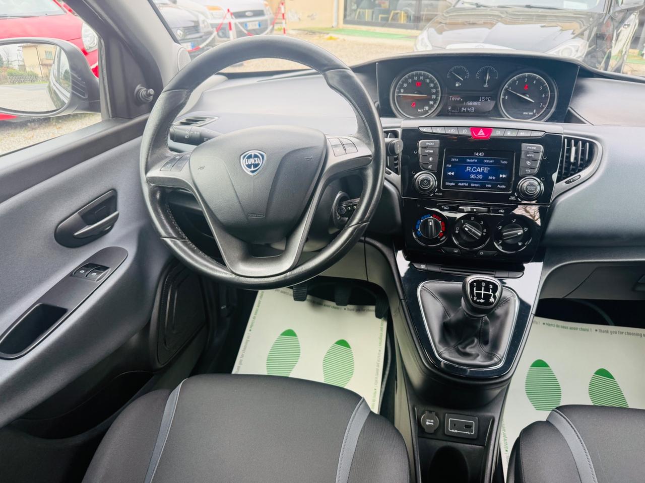 Lancia Ypsilon 1.2 69 CV 5 porte GPL Ecochic Gold