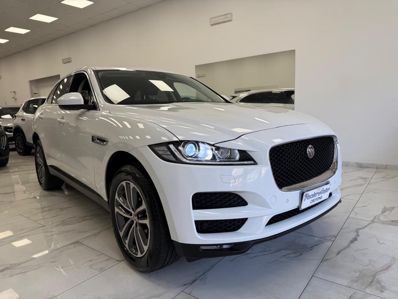 Jaguar F-Pace 2.0 D 180 CV AWD aut. Prestige