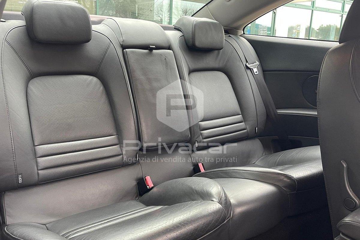 PEUGEOT 407 Coupé 2.7 V6 HDi Féline