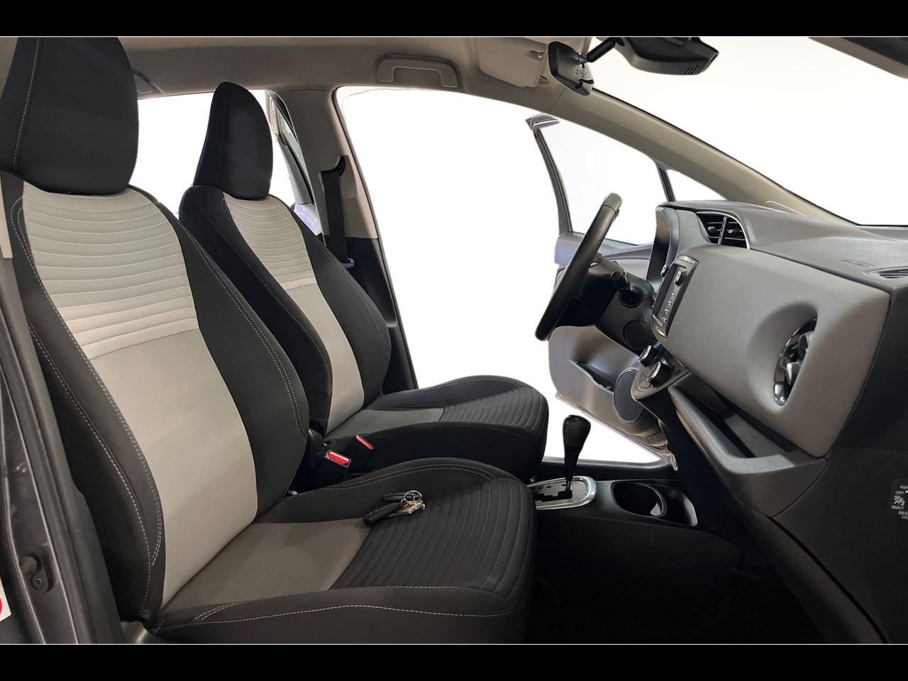 TOYOTA Yaris 5p 1.5 hybrid Business