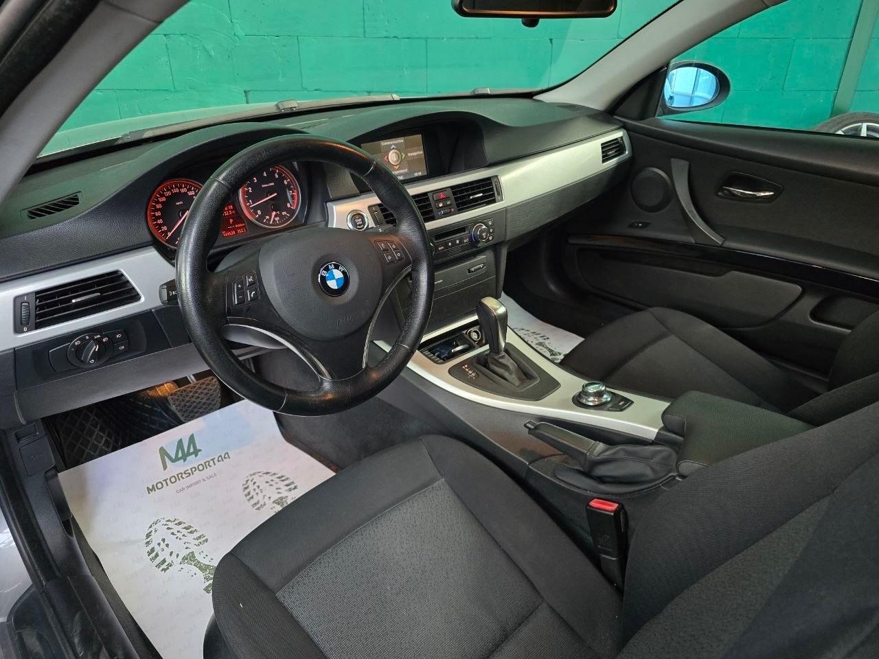 BMW 325i E92 218cv