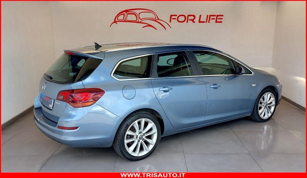 OPEL Astra Station Wagon 1.7 CDTI Cosmo (BIXENO+PELLE+NAVI)