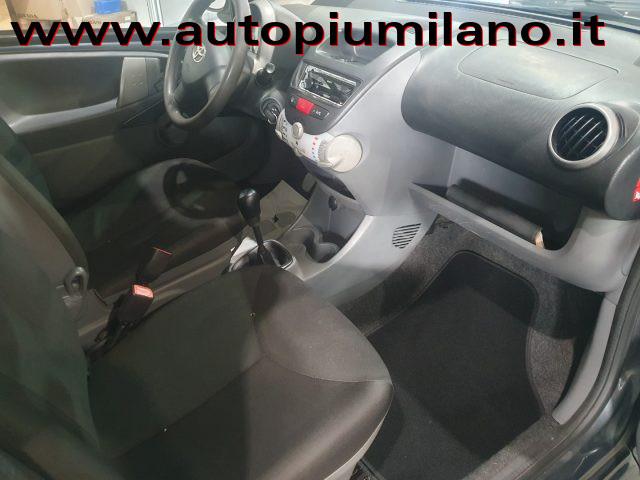 TOYOTA Aygo 1.0 12V VVT-i 5 porte OK NEOPATENTATI