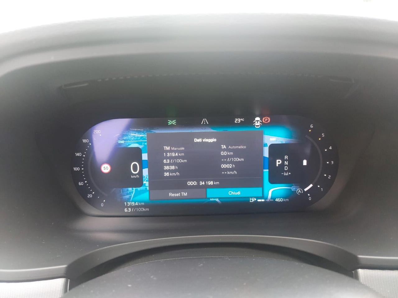 Volvo V90 Cross Country B4 (d) AWD Business Plus Auto