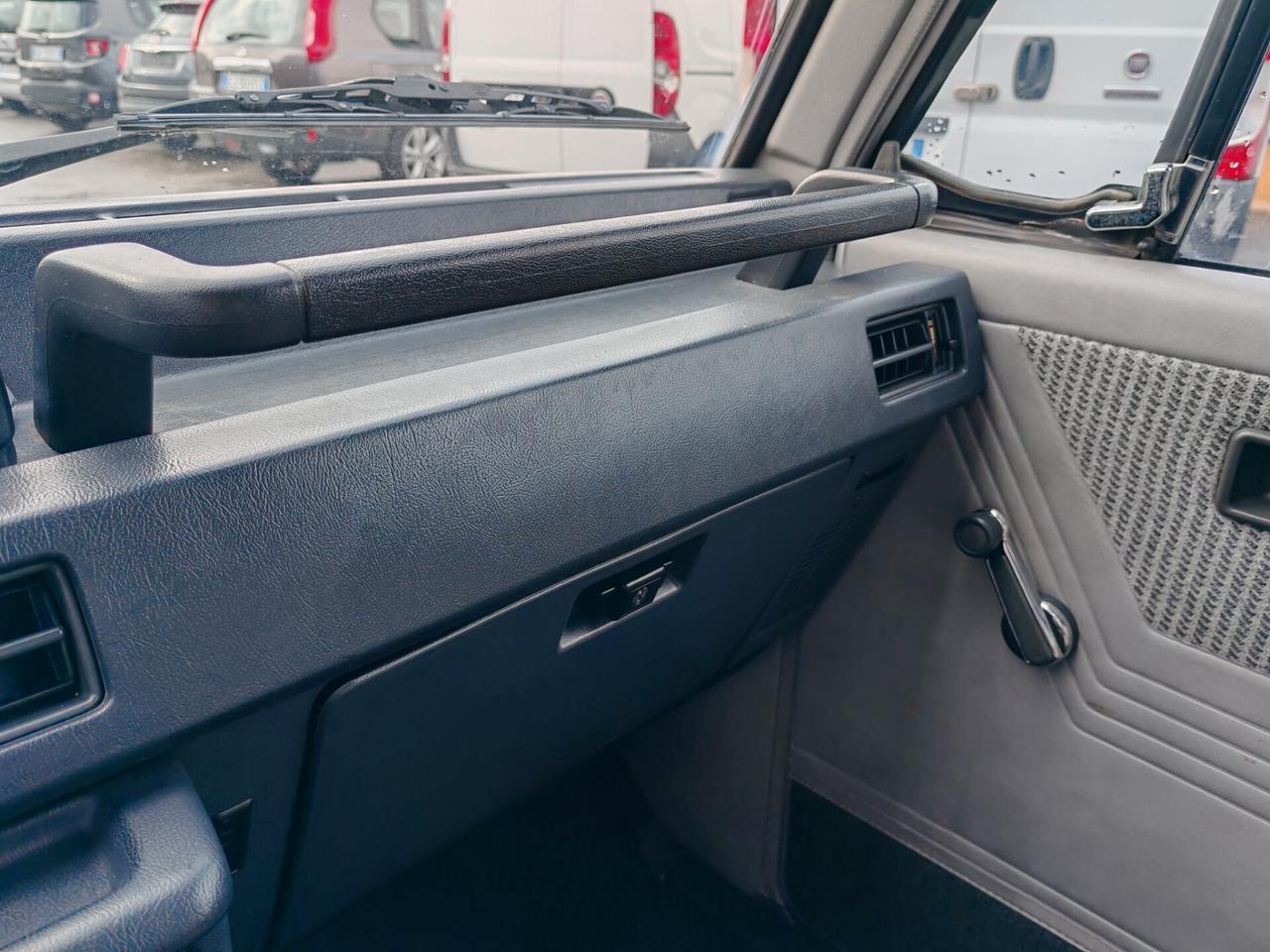 Mitsubishi Pajero 2.5 TDI Metal-top