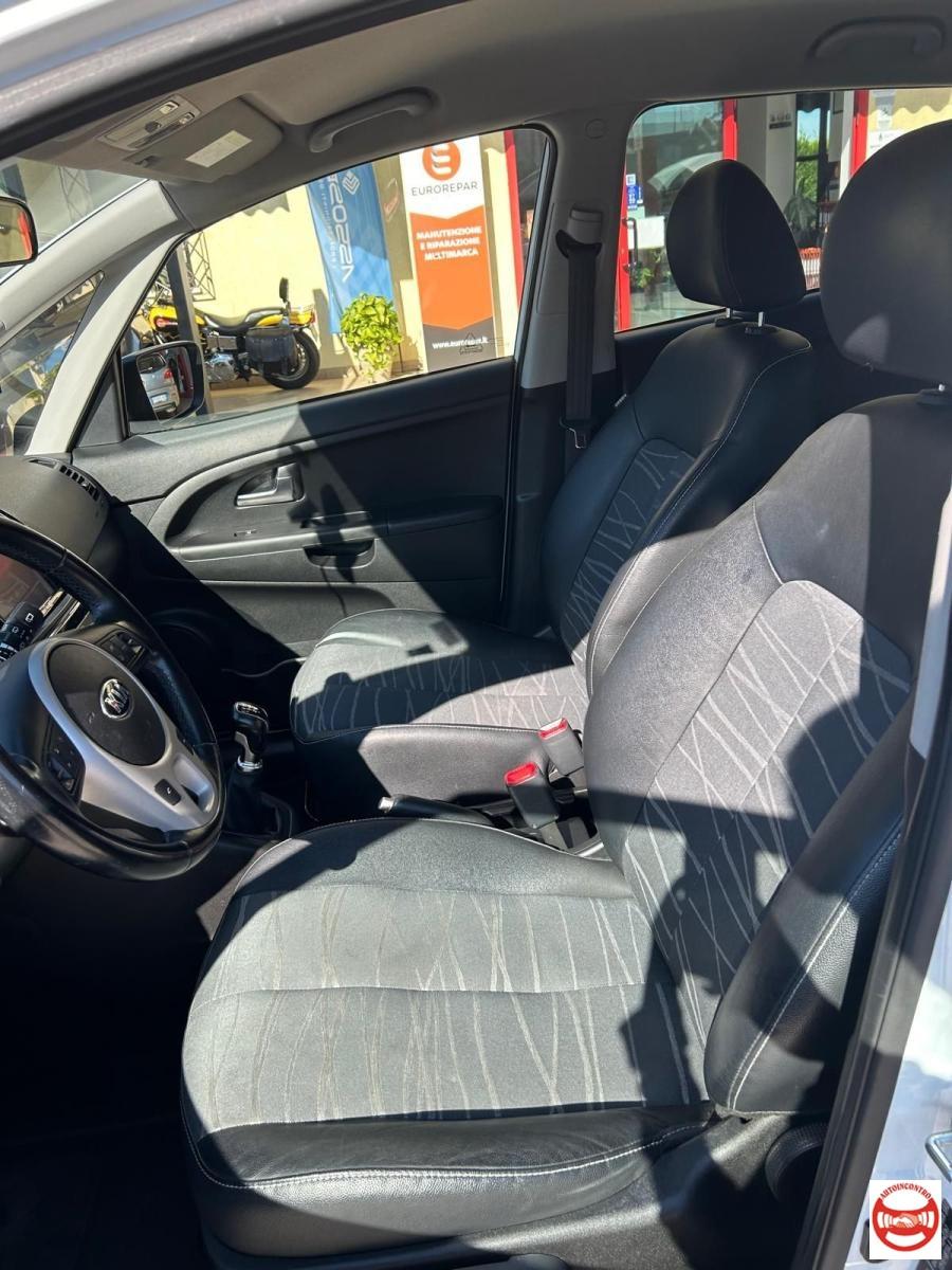 KIA - Venga 1.4 Cool eco Gpl E6