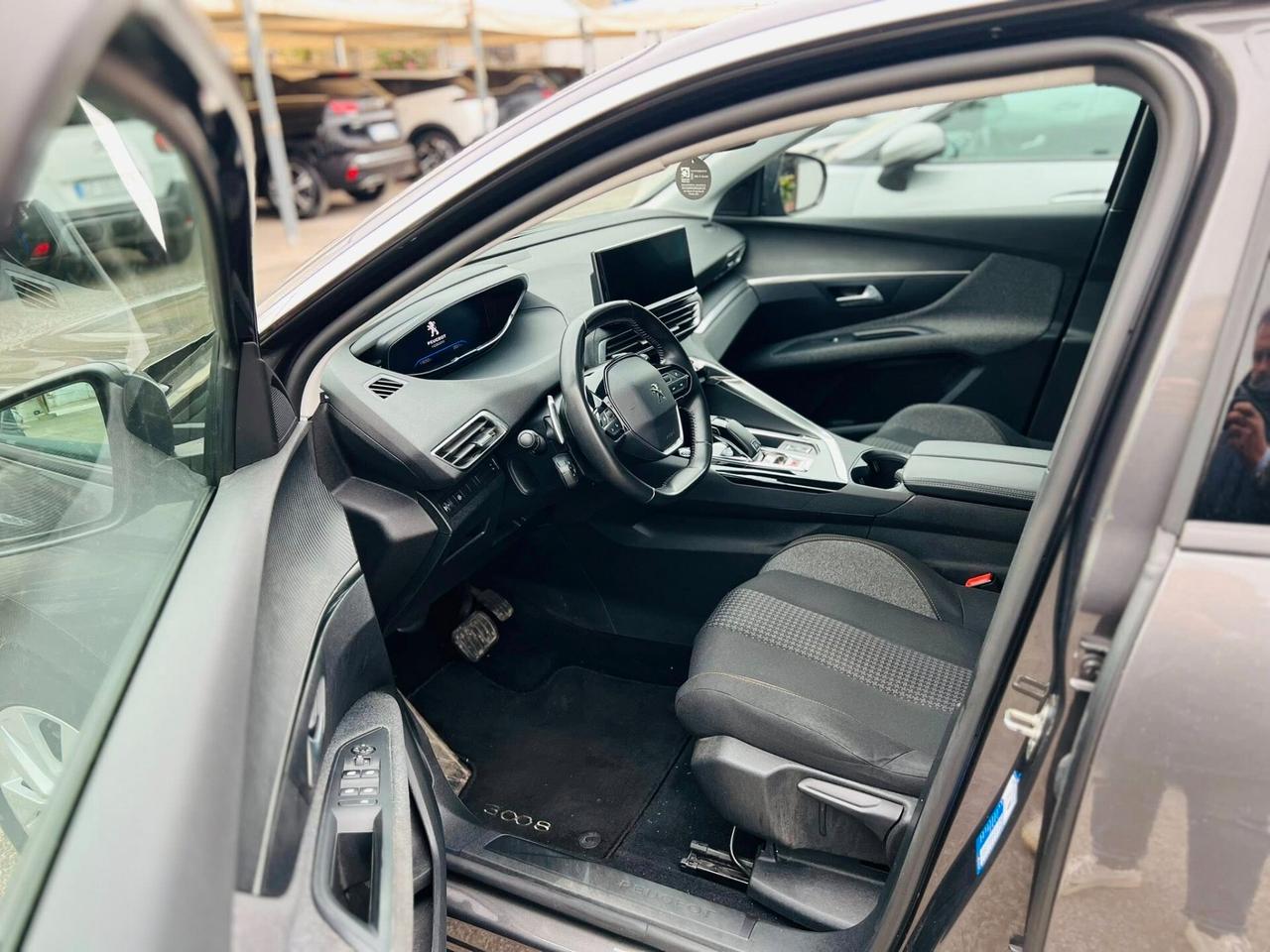 Peugeot 3008 BlueHDi 130 S&S Allure