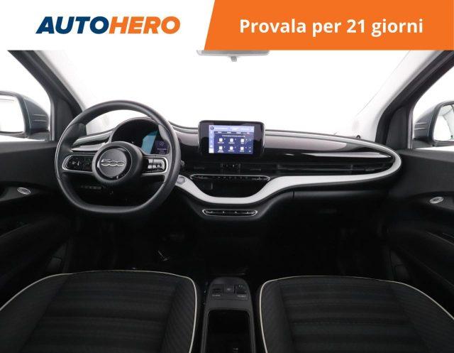 FIAT 500e Berlina 23,8 kWh Action