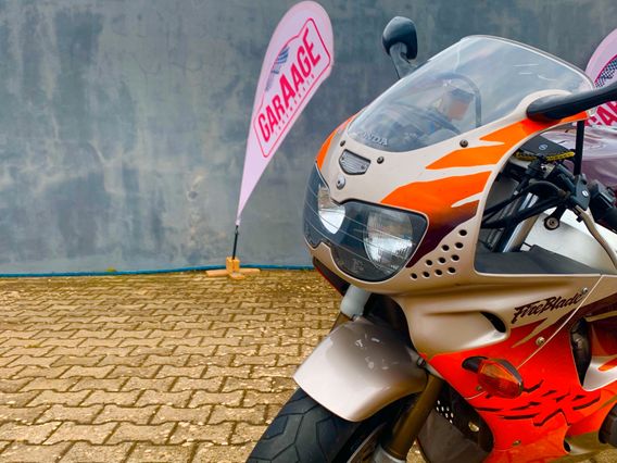 Honda CBR 900 RR fire blade