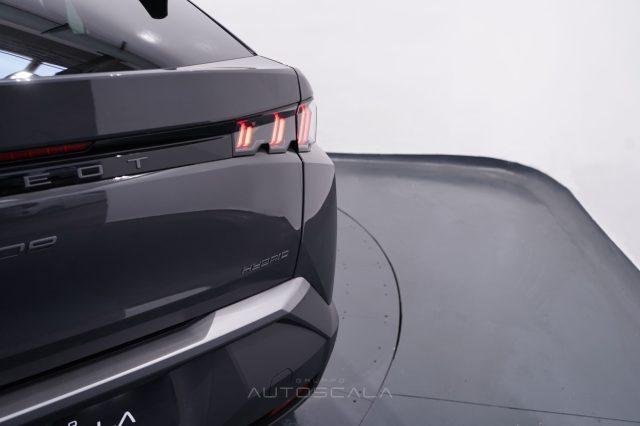 PEUGEOT 3008 Hybrid 145cv e-DCS6 Allure #Panoramic #Navigation
