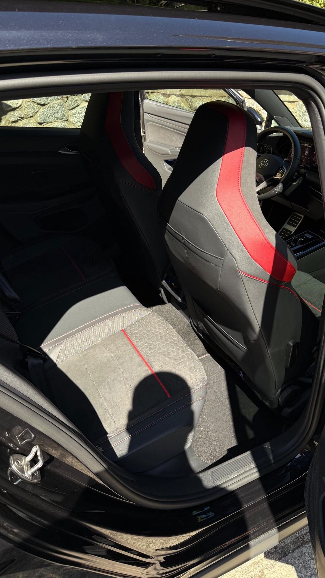 Volkswagen Golf GTI 2.0 TSI DSG CLUB SPORT 300 CAVALLI