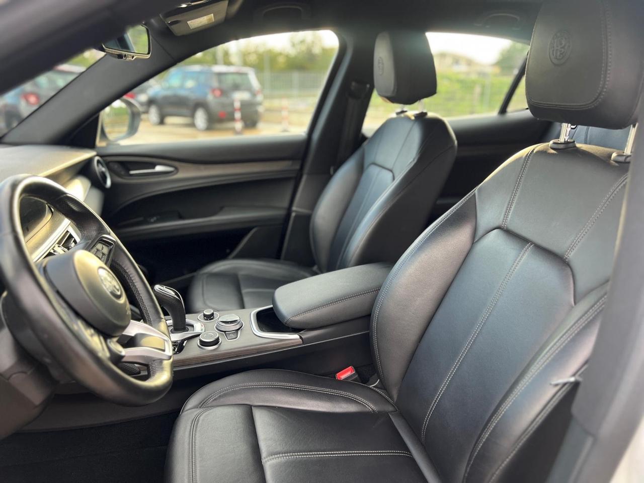 Alfa Romeo Stelvio 2.2 Turbodiesel 210 CV AT8 Q4 Ti