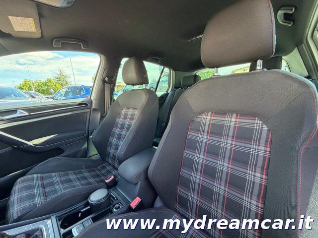 VOLKSWAGEN Golf GTI 2.0 TSI DSG 5p. BlueMotion Technology