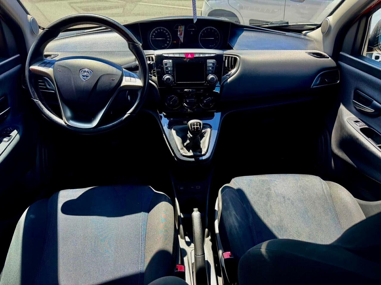 Lancia Ypsilon 1.2 69 CV 5 porte GPL Ecochic Gold