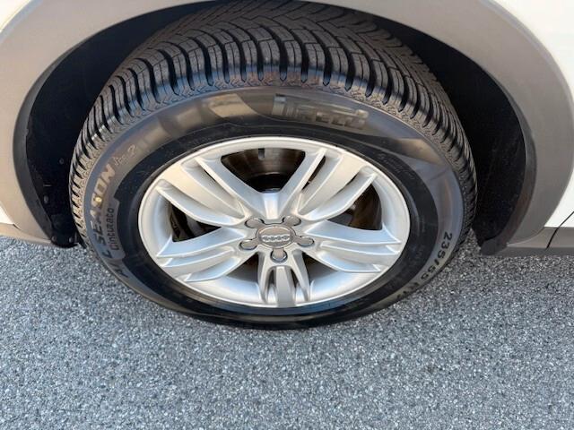 Audi Q3 2.0 TDI quattro S tronic