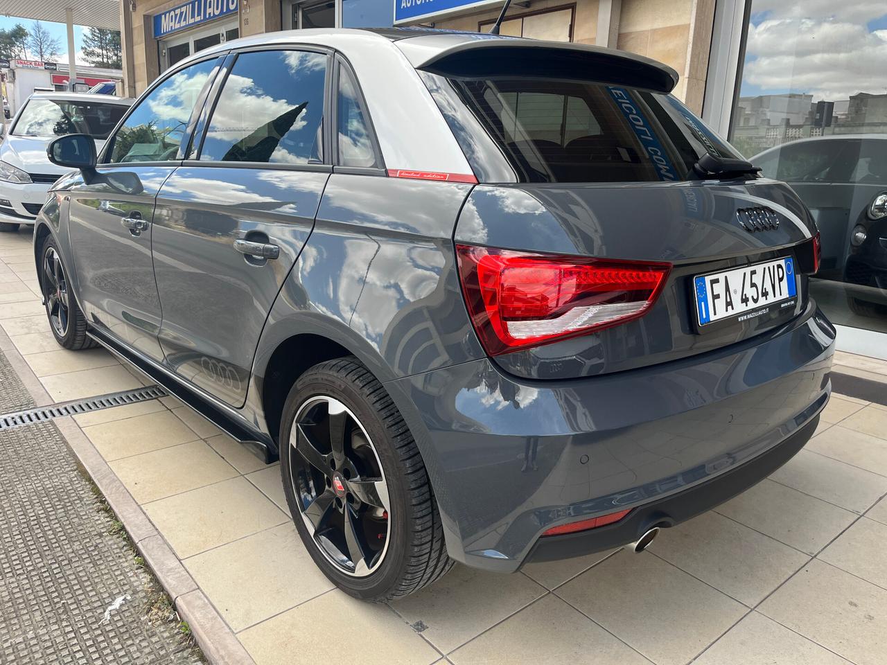Audi A1 SPB 1.4 TDI S-Line 5 Posti